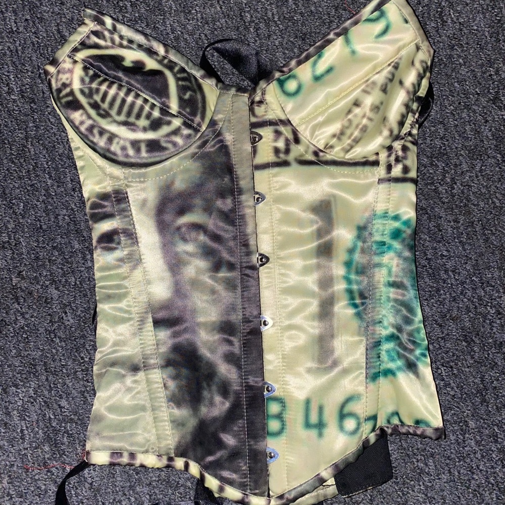 MONEY CORSET